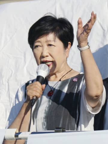 小池氏、自民を積極支援　政権とのパイプ維持狙う