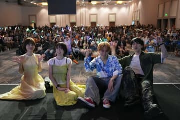 『劇場版プロセカ』北米Anime Expoで応援上映イベント開催　礒部花凜らが現地ファンと交流【イベントレポート】