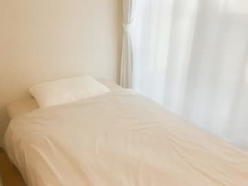 「布団は夕方まで干しちゃダメ!?」夏の快眠を叶える“寝具ケア”3つのコツ