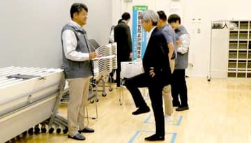 体力測定手法を体験　高年齢者の転倒防止へ　東京・ＳＡＦＥ協議会