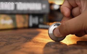 新機軸のメジャーに世界が期待！ 曲がった物の長さをすいすい測る「Tiroler 2.0」