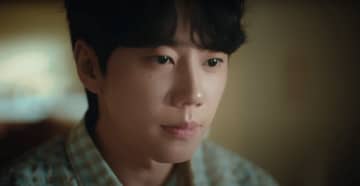2AM スロン、新曲「Rainbow Light」MV公開…イ・ジュニョンの感性あふれる演技に注目