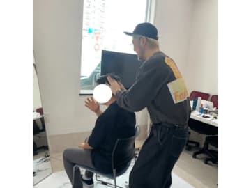 プロによる出張ヘアカットイベントを福祉の現場で開催　変化する利用者の声とその背景など、開催レポートを公開　表参道の美容室 shatterで活躍中の中島 正樹さん協力により実現した出張美容室