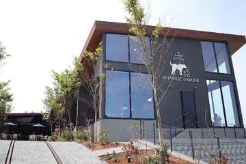 愛犬と行ける！淡路島の絶景ドッグカフェ「幸せガーデン」グランドオープン
