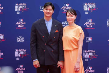 大谷、スーツ左胸に密かなこだわり　真美子さんドレスに「合わせたのかな」「気になる」SNS話題