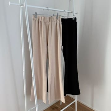 しまむらさんありがとう！新作コラボパンツが可愛いのに破格の1000円台？！急いでチェック♡