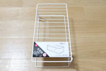 ダイソーで買って大成功！200円でこのクオリティ出せるの凄いわ！食器がすっきり片付くグッズ