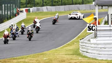 モータースポーツを支えるオフィシャルの魅力とは？