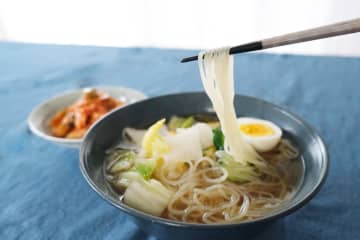 夏季限定！“開発に3年”の冷麺が想像以上だった【お取り寄せ】