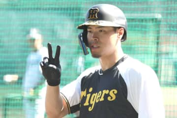 【阪神】美意識もキング級！　２冠王・佐藤輝明に〝美白〟堅持の謎を直撃