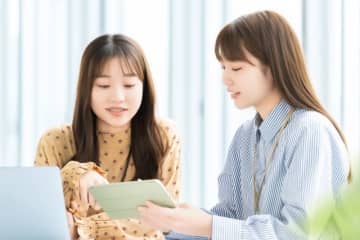 心理テスト◆あなたの「愛され後輩度」がわかる!? 深層心理をチェック