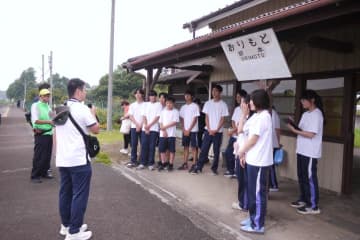 筑西の魅力、地図に　茨城県立下館一高生　見どころ英語で紹介