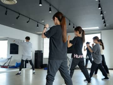 総合音楽スクール「Voice Entertainment Academy」で新クラス、ボクササイズを開講！