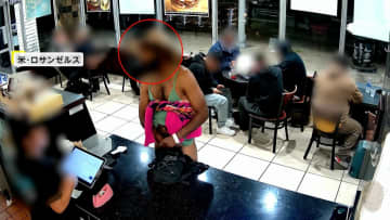 ドーナツ店に女性の服を着た男の強盗…商品投げつけ現金奪うも身柄確保　捜査かく乱で衣装チェンジ？アメリカ・ロサンゼルス