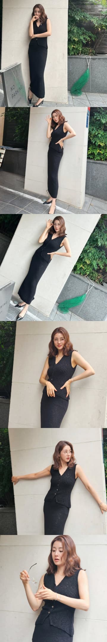 “二児の母”カン・ソラ、シルエット際立つ黒コーデに称賛の嵐「これぞ芸能人の骨格」【PHOTO】