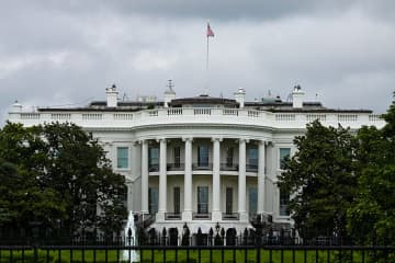 トランプ米大統領、150カ国以上に統一関税率を適用する意向を表明