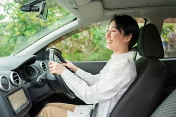 “5年”乗った「フリード」の残クレが終わります。買い取り価格は「約85万円」と言われましたが「乗り続ける」か「新車に乗り換える」か、どちらが費用を抑えられるのでしょうか？