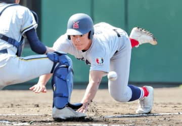 【激戦・高校野球神奈川県大会】横浜が7回コールド勝ち、初先発のエース奥村頼が4回1安打無失点