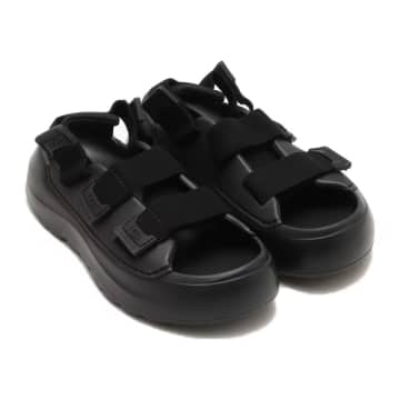 【UGG】足元からグッとこなれる♡「最旬サンダル」