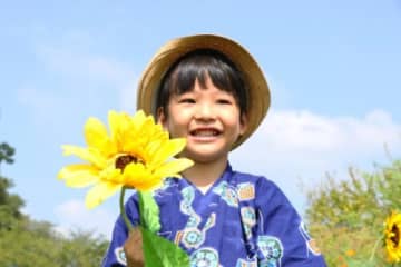 歴史に残る、あの作品作りにチャレンジできる？夏休みに子どもとチャレンジ！【世界凧博物館東近江大凧会館】
