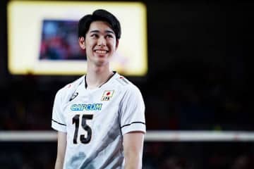 60秒で海外も虜にした日本バレー界の逸材　「オーラ凄い」「鉄の心臓」一瞬で流れ変えた21歳が話題