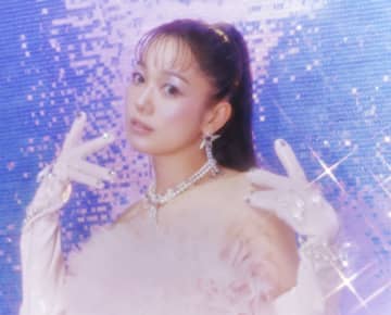 西野カナ、新曲「マジカルスターシャインメイクアップ☆」ピンク×シャイニーが弾ける新ビジュアル＋ジャケ写公開