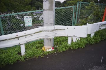 AT車、坂でレバーと逆進み衝突　町田9人死傷事故、エンストか