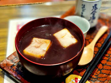 66年の歴史ある喫茶店『川志満』の絶品おしるこ&モーニングセットに癒やされる〜黒猫スイーツ散歩 原宿表参道編27〜
