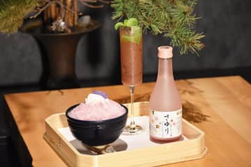 コートヤード・マリオット銀座東武ホテル、白鶴酒造とコラボしたカクテルとかき氷を提供