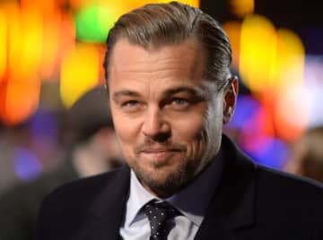 レオナルド・ディカプリオ、27歳モデルとヨットでラブラブ