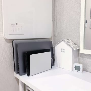 まとめて管理ですっきり！「充電ステーション」のアイデア5選