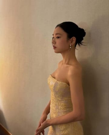アン・ウンジン、チャン・ギヨンとの密着2ショットを公開！眩しいドレス姿に釘付け