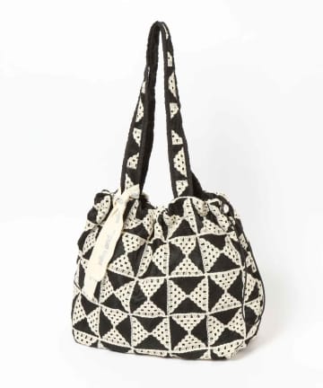 【niko and ...】キュッと絞れて見た目も可愛い「カジュアルBAG」
