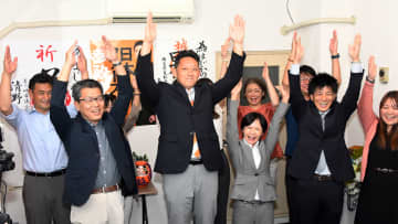 参政党・初鹿野裕樹氏「今は頭が真っ白」　神奈川選挙区で初議席、「台風の目」に　参議院選挙