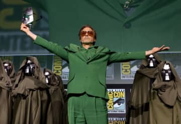 世界が待ち望んだアベンジャーズ新章、幕開け！『アベンジャーズ／ドゥームズデイ』邦題決定&2026年12月18日に日米同時公開！