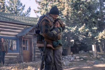 『エレベーション 絶滅ライン』『クワイエット・プレイス』などサバイバル・ホラーで描かれる親子愛に注目！