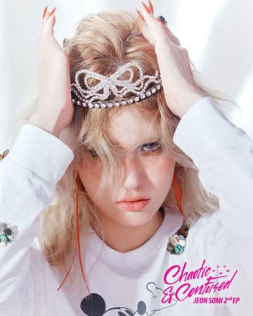 チョン・ソミ、2nd EP「Chaotic ＆ Confused」を8月11日にリリース！コンセプトフォトが公開