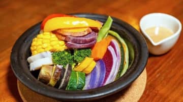 午後5時までランチOK！吉祥寺の野菜レストランと厳選古着めぐり