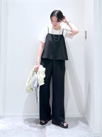 【グローバルワーク】着るだけでコーデ完成！ 単品使いもできる「Tシャツ & サロペットセット」