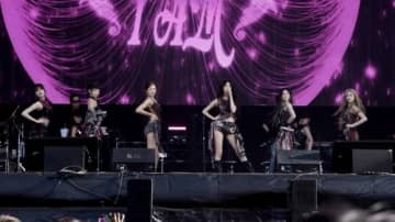 IVE「ロラパルーザ・パリ」で約1時間のステージを披露！ヒット曲メドレーにファン熱狂
