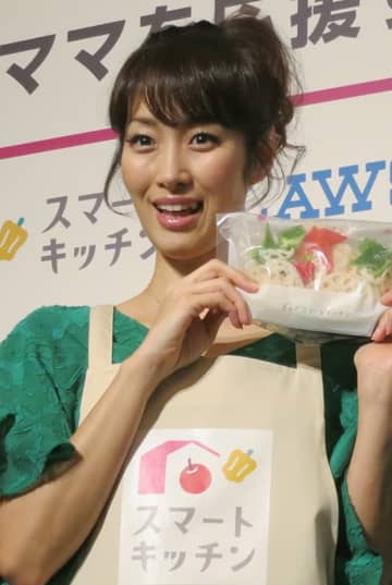 「めっちゃヘルシー」坂下千里子、手作り弁当に絶賛の声「身体にも良さそう」「品数多くて感心」