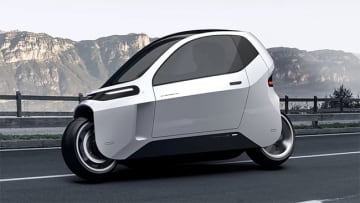 もうすぐ乗れる？ 倒れない二輪EV「Lit Motors AEV」が生産計画を発表