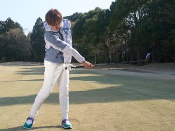 3Wを簡単に打ちこなすコツ！横振りでヘッドをビュンっと走らせる