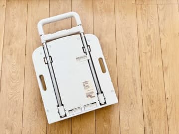 無印良品で買ってよかった！「持ち手の高さを変えられる ポリプロピレン 台車」をおすすめする3つの理由