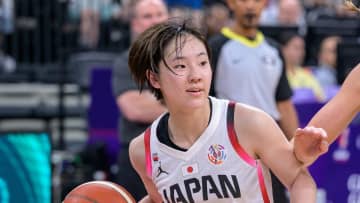 「神がいた」「バケモノの所業」バスケ女子アジアカップ準決勝、1Qで21得点挙げた19歳に注目集まる