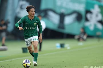 MF翁長聖の長崎復帰が決定！　“始まりのクラブ”に5年半ぶりの帰還「このチームと共にキャリアを進めたい」