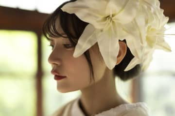 インスタグラビアの女王・似鳥沙也加　新作『Ten.』で非現実的なほど美しく、危ういほど妖艶な姿を