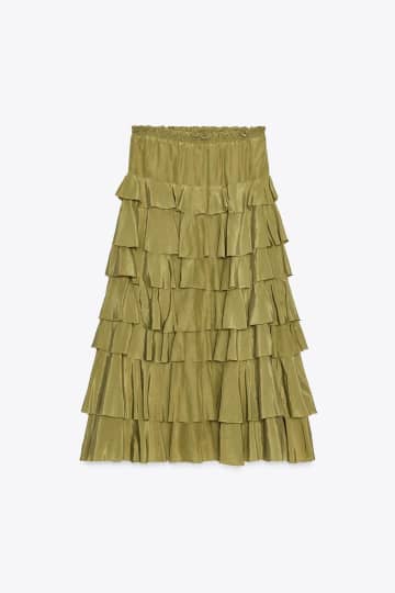 「コーデが垢抜けない」人へ！【ZARA】はくだけで華やか見え♡「主役級スカート」