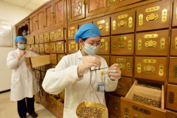 上半期の都市部新規雇用者数695万人、安定した雇用情勢示す―中国