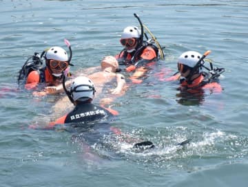 海水浴シーズン到来　水難事故、注意呼びかけ　茨城県内10年で151人死亡　海7割